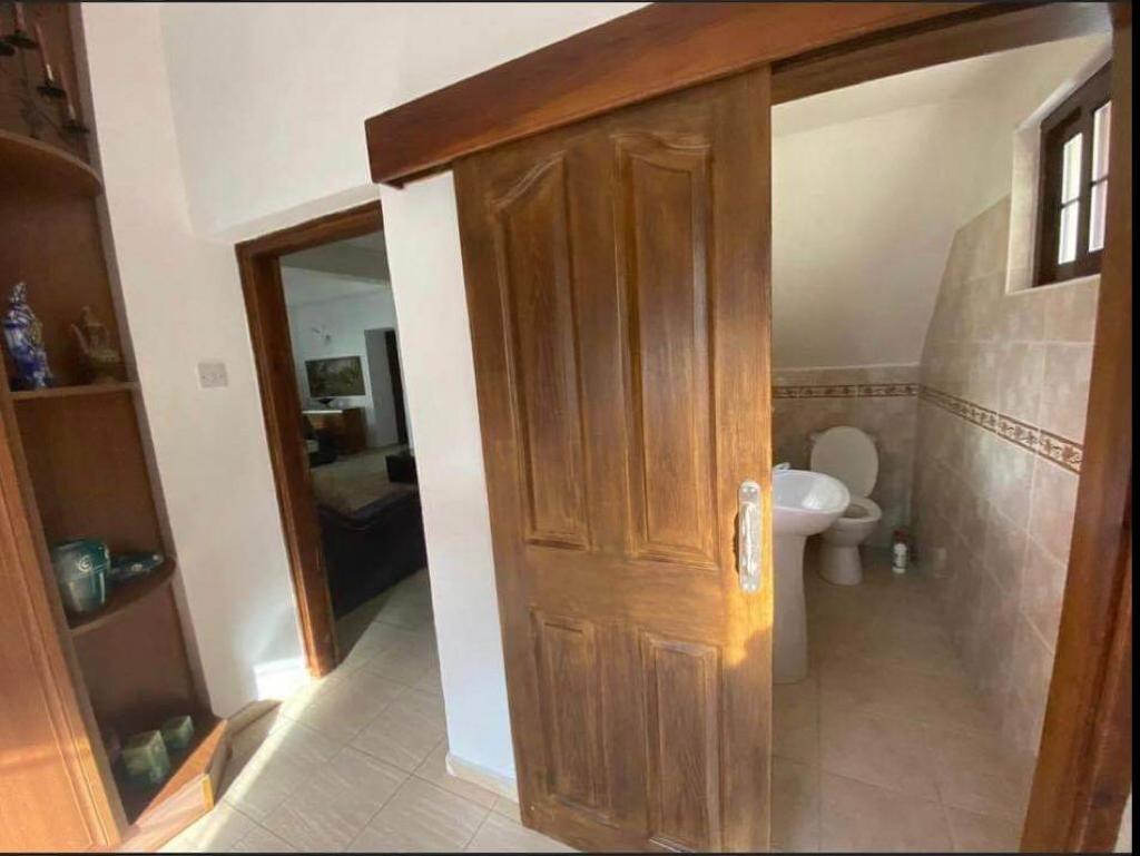 8 Triplex Villa